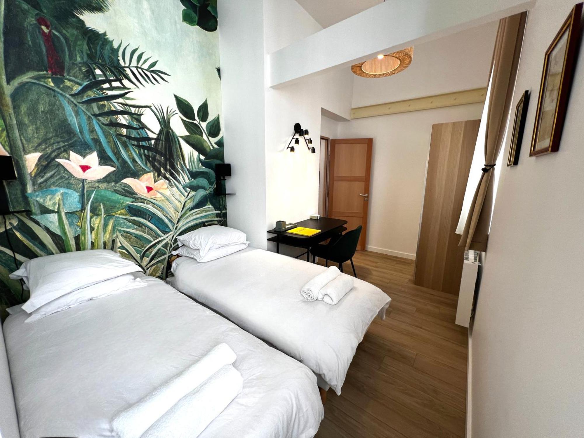 Apollinaire - Luxury Loft - Heart Of Montparnasse Apartment Paris Bagian luar foto